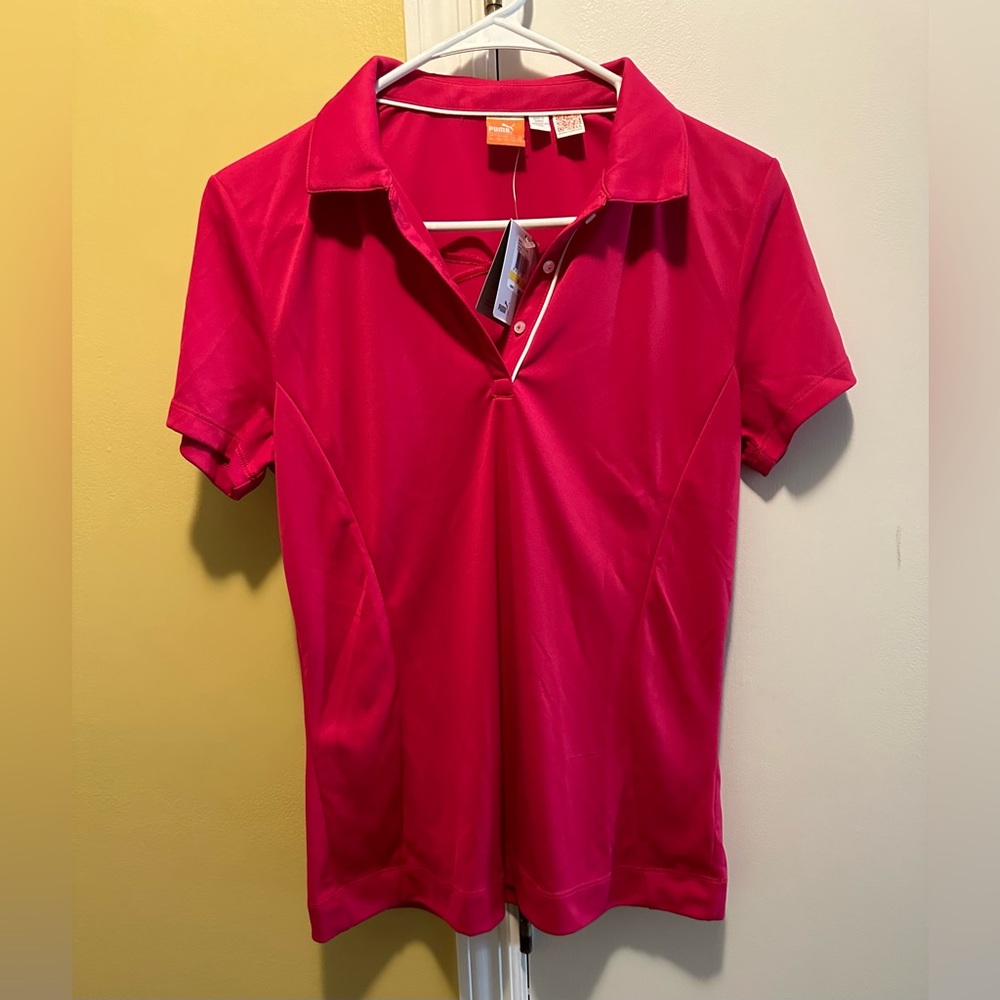 PUMA CELL NWT virtual pink w/ white piping  moisture wicking golf polo. (M)